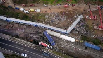 Τέμπη: Νέος πραγματογνώμονας για την έκρηξη που συνόδευσε τη σύγκρουση των μοιραίων τρένων