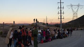 Οι ΗΠΑ προωθούν την ευκολότερη απόρριψη αιτήσεων ασύλου