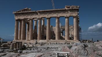 Θραύσμα της ζωφόρου του Παρθενώνα επιστρέφει στην Αθήνα από το Παλέρμο