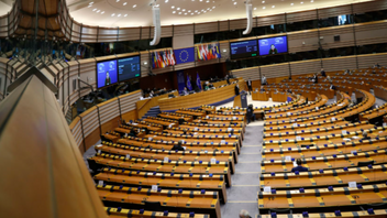 Ευρωκοινοβούλιο: Πρόταση νόμου για την προστασία των δημοσιογράφων από καταχρηστικές αγωγές