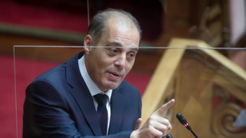 «Όχι» στην άρση ασυλίας του Κυριάκου Βελόπουλου εισηγείται η Επιτροπή Δεοντολογίας της Βουλής