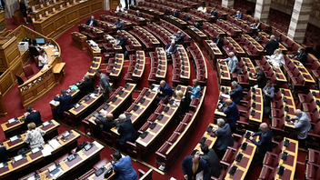 Κατατέθηκε το νομοσχέδιο του ΥΠΕΣ για την ψήφο των αποδήμων