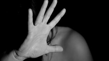Χάλκη: 15χρονη Αγγλίδα κατήγγειλε βιασμό από έναν 16χρονο Ιταλό