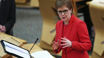 Η πρωθυπουργός της Σκωτίας υπόσχεται δισεκατομμύρια σε επενδύσεις για την ανεξαρτησία