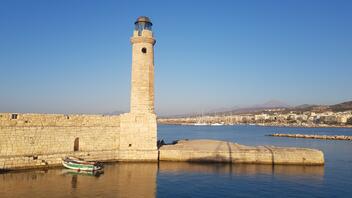Η επέκταση της τουριστικής περιόδου, το μεγάλο στοίχημα για την Κρήτη