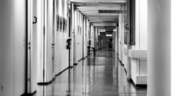 Σάπιο το δίκτυο σωληνώσεων του νοσοκομείου Χανίων, παραδέχεται ο Διοικητής