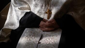 Καταγγελία για ιερέα που έκανε «ξόρκια» σε ψυχικά ασθενείς 