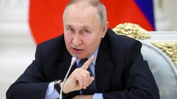 Πούτιν για Μπερλουσκόνι: Αγαπητός, σοφός φίλος και πολιτική προσωπικότητα