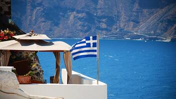 Πλώρη για πάνω από 18,2 δισ ευρώ βάζει φέτος ο ελληνικός τουρισμός