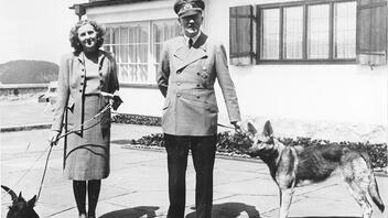 Η ημέρα που ο Αδόλφος Χίτλερ και η Εύα Μπράουν αυτοκτόνησαν στο καταφύγιο