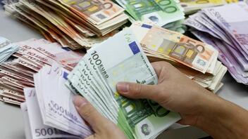 Τι φέρνει η αύξηση στον κατώτατο μισθό: Μέχρι και 1.259 ευρώ με τις τριετίες