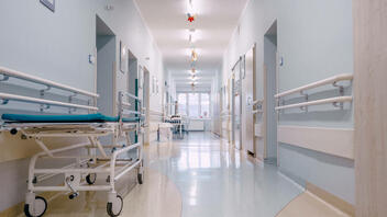 "Υπό κατάρρευση το νοσοκομείο": Τι λέει η Τριμελής Επιτροπή Ιατρών Βενιζελείου 