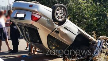 Χανιά: Ανατροπή αυτοκινήτου και εγκλωβισμός του οδηγού 
