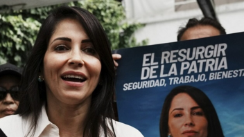 Προεδρικές εκλογές στο Εκουαδόρ: Η υποψήφια της αριστεράς καταγγέλλει πως δέχεται απειλές