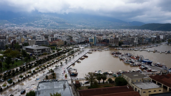 Κομισιόν: Στήριξη 25 εκατ. ευρώ για τις καταστροφές σε Θεσσαλία και Στ. Ελλάδα