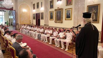 Επίσκεψη αξιωματικών και πληρώματος σκαφών του Πολεμικού Ναυτικού στον Πατριάρχη Αλεξανδρείας