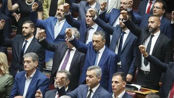 Βουλή: Ομόφωνη γνωμοδότηση υπέρ της άρσης ασυλίας των "Σπαρτιατών"