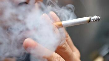 Κάπνισμα: Πόσα χρόνια πρέπει να περάσουν από τη διακοπή του για να μειωθεί ο κίνδυνος καρκίνου