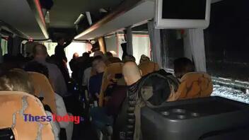 Απεγκλωβίστηκαν, μετά από 17 ώρες, οι 100 Έλληνες εκδρομείς που πήγαιναν Βιέννη