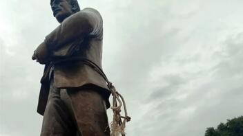 Θεσσαλονίκη: Αγνωστοι επιχείρησαν να κλέψουν... μπρούτζινο άγαλμα!