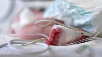 Νέα Υόρκη: Μωρό πέθανε από εγκαύματα μετά από διαρροή ατμού στο καλοριφέρ