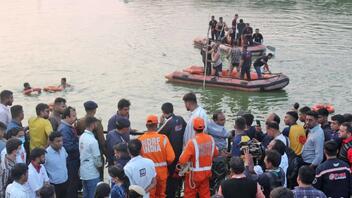 Ινδία: Σε τραγωδία μετατράπηκε σχολική εκδρομή σε λίμνη με 13 νεκρά παιδιά