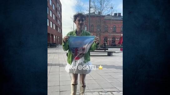 Eurovision: Το μεγάλο φαβορί του διαγωνισμού, Nemo, δίνει το 12άρι του στη Μαρίνα Σάττι