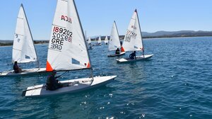 Με ένα "γλυκό" βραβείο και χαμόγελα επέστρεψαν οι αθλητές του ΝΟΓΚ από το Τυμπάκι