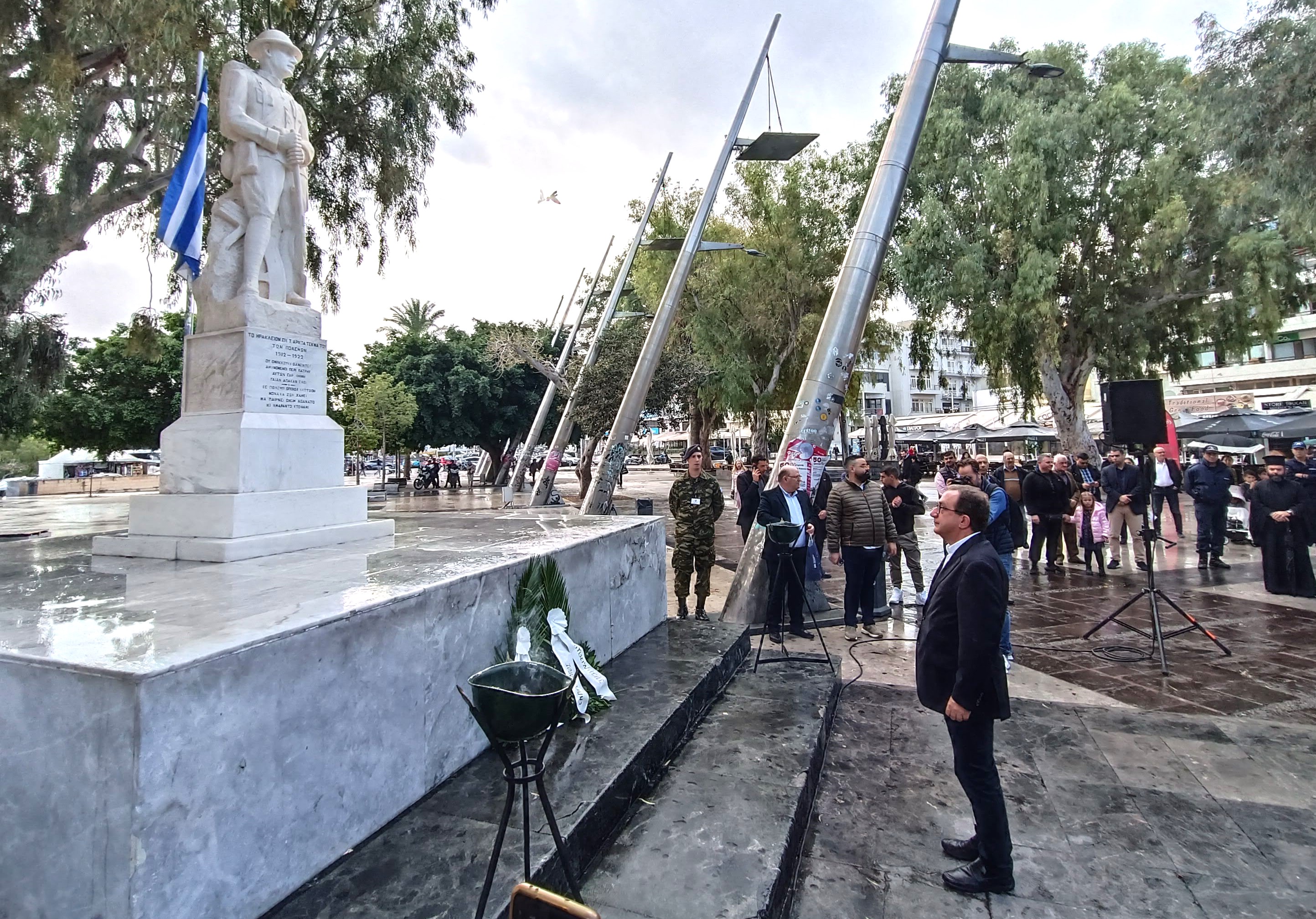 Τιμήθηκε στο Ηράκλειο η επέτειος της Εθνικής Αντίστασης