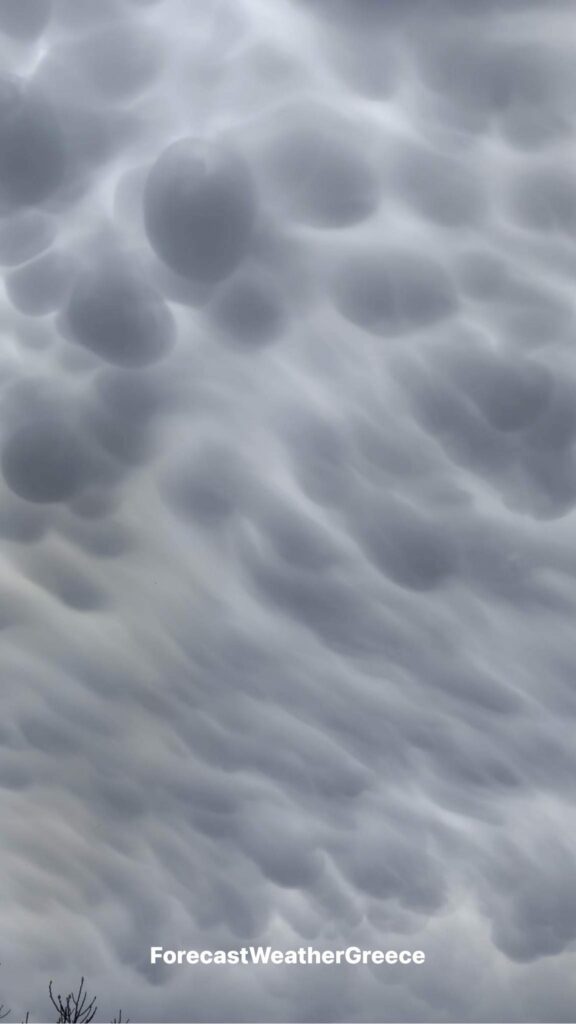 mammatus νέφη μεσσηνία λακωνία καιρός