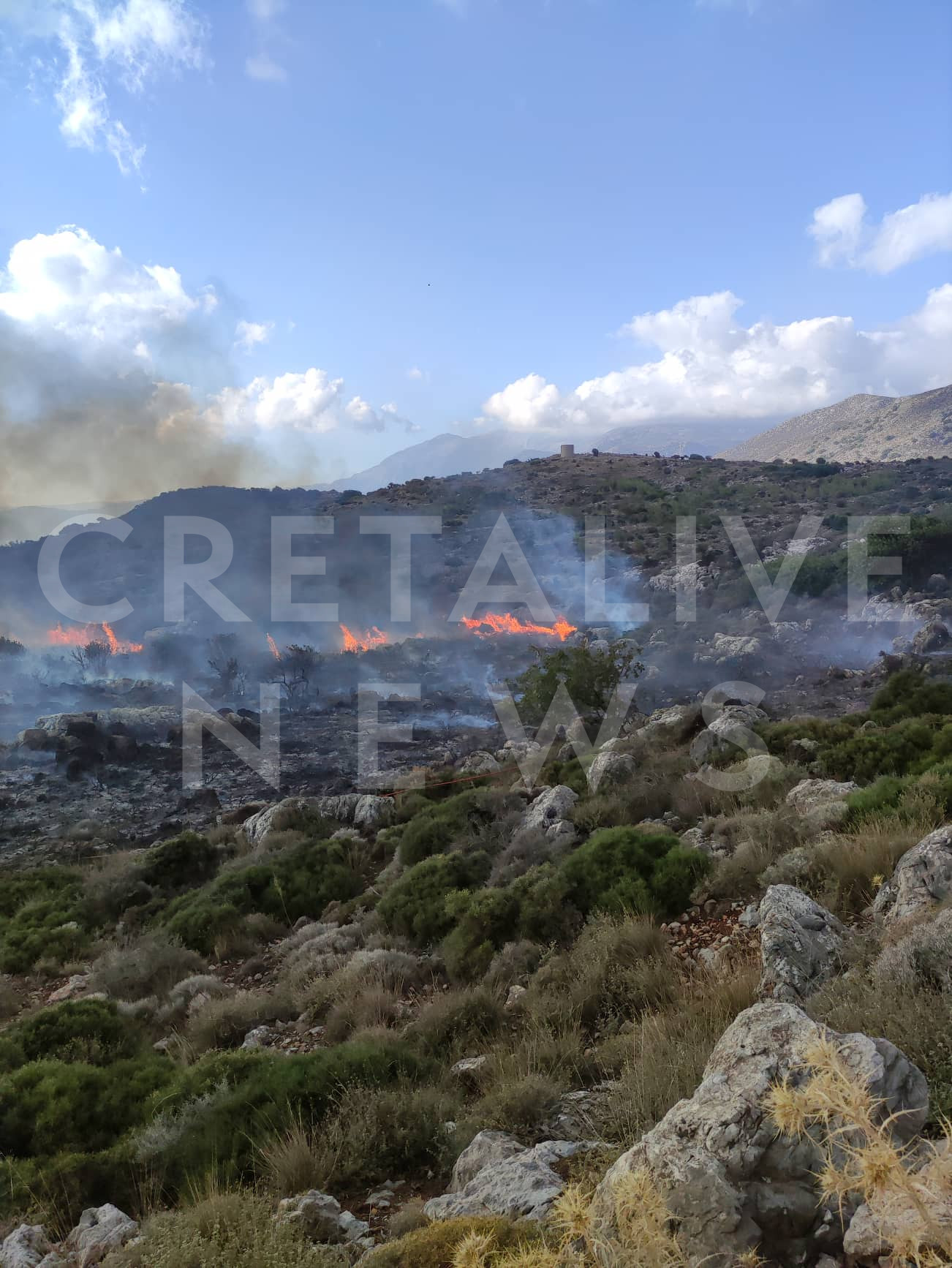 Φωτιά στην Κέρη