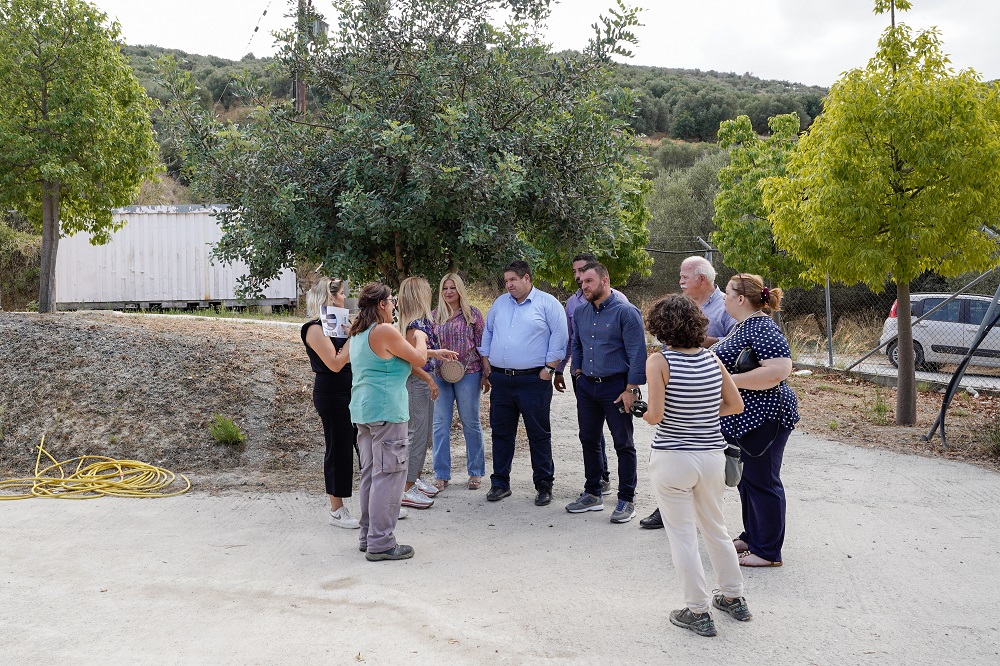 Καραμαλάκης αδέσποτα