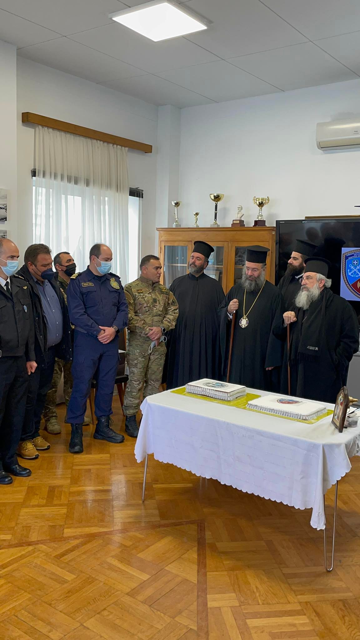 Λιμενικοί πρωτοχρονιάτικη πίτα