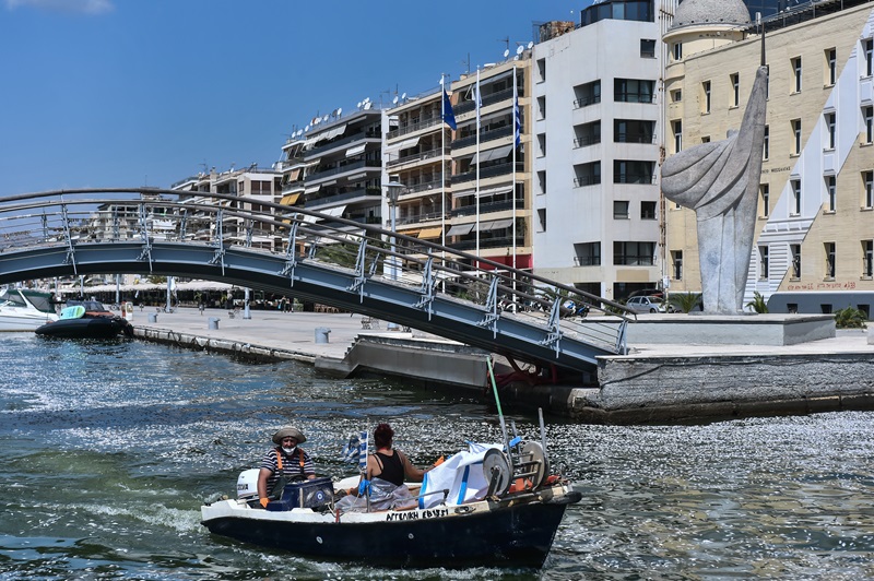 νεκρά ψάρια Βόλος