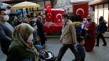 Τουρκία: Νέο ρεκόρ με 74.000 κρούσματα το τελευταίο 24ωρο