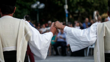 Η επίδραση των ελληνικών παραδοσιακών χορών σε ασθενείς με ψυχική υγεία