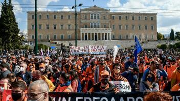 Συλλαλητήριο στο Σύνταγμα ενάντια στην ακρίβεια