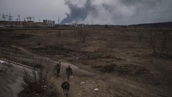 Ρωσικό πλήγμα σε ουκρανική στρατιωτική βάση στο Γιαβορίβ – Νέα δήμαρχος στη Μελιτούπολη