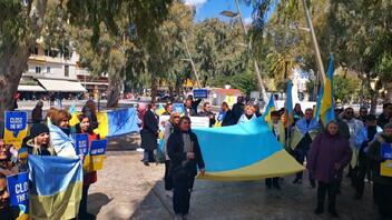 Νέα διαμαρτυρία Ουκρανών στην Κρήτη για την ρωσική εισβολή