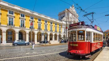 Λισαβόνα: Δωρεάν οι μετακινήσεις για τους νέους και τους ηλικιωμένους