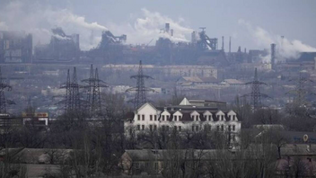 "Το να παραδοθούμε δεν αποτελεί επιλογή", λένε οι ουκρανικές δυνάμεις στο Αζοφστάλ