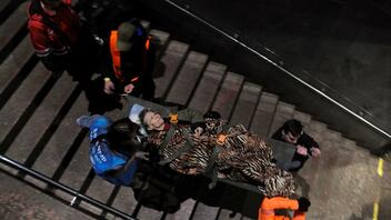 Ουκρανία: Τουλάχιστον 3 άμαχοι νεκροί από αεροπορική επιδρομή στην πόλη Λισιτσάνσκ