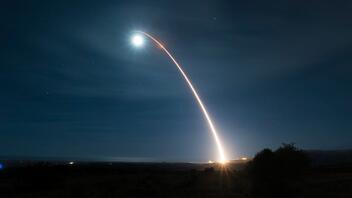 Αναβολή δοκιμαστικής εκτόξευσης αμερικανικού διηπειρωτικού βαλλιστικού πυραύλου 