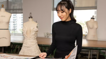  Η σπουδάστρια μόδας, HyeRin Lee κέρδισε στον διαγωνισμό Pierre Cardin 2022