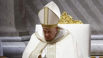 Ιταλία: «O πάπας είναι καλά, ξύπνησε από τη νάρκωση, αστειεύθηκε μαζί μου»