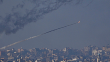 Νεκροί τρεις δημοσιογράφοι σε ισραηλινές αεροπορικές επιδρομές στη Γάζα