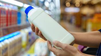 Σαρωτικοί έλεγχοι στην αγορά γάλακτος – Σε τι τιμές κυμαίνονται πρόβειο και κατσικίσιο