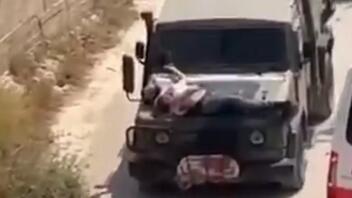 Οργή για το βίντεο με Ισραηλινούς να έχουν δέσει Παλαιστίνιο τραυματία σε τζιπ και να τον περιφέρουν