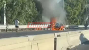 Πάτρα: Αυτοκίνητο κάηκε στη μέση του δρόμου - ΒΙΝΤΕΟ