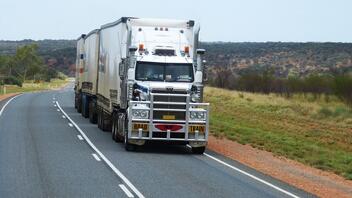 Εξετάσεις για τους οδηγούς μεταφοράς επικίνδυνων εμπορευμάτων